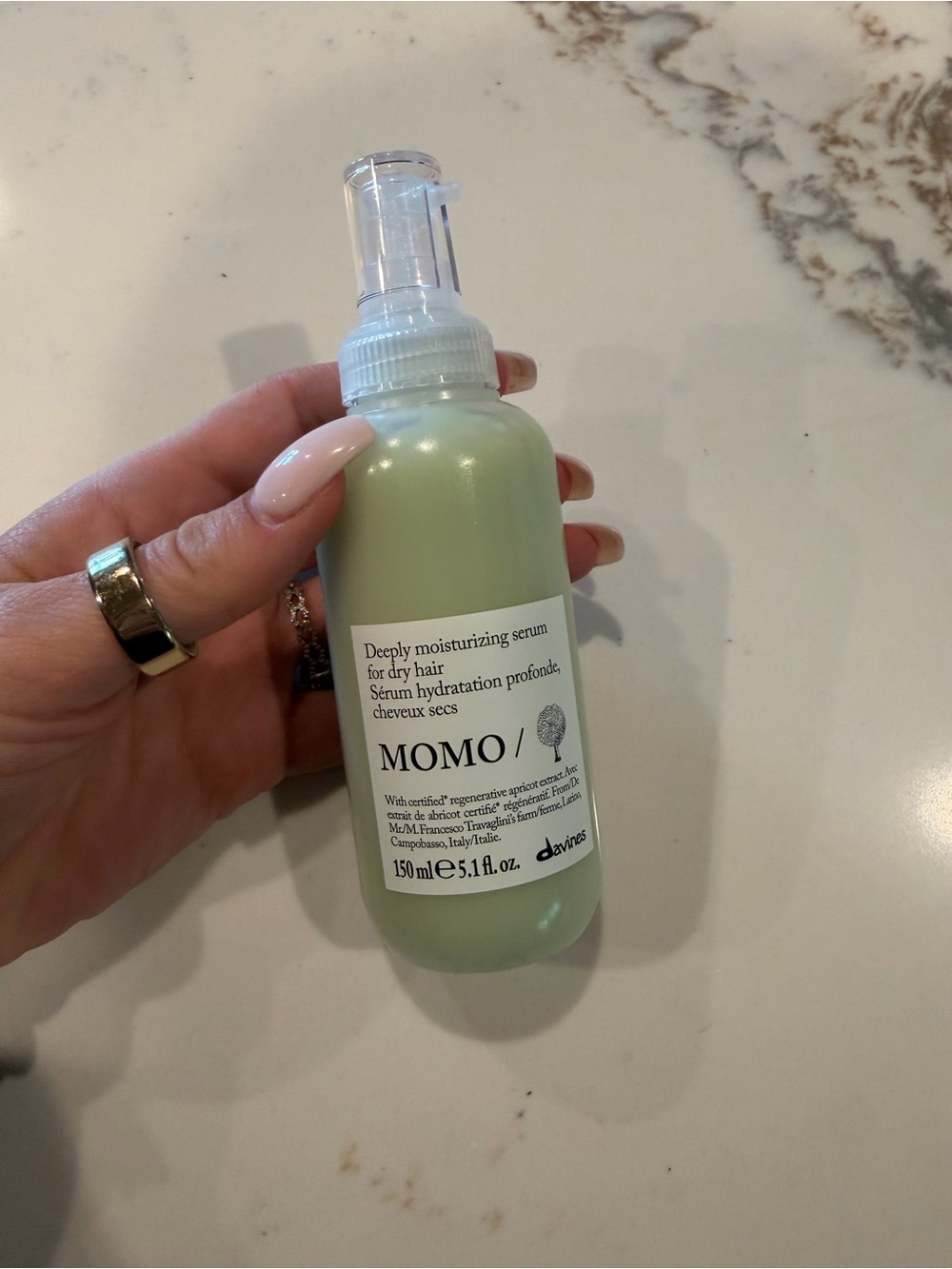 Davines MOMO Moisturizing Serum Spray